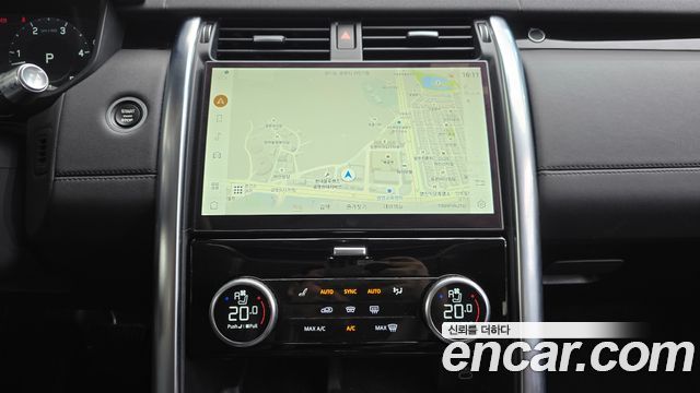 Land Rover Discovery 2022 — photo 12