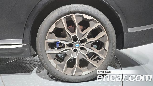 BMW X7 2026 — photo 7