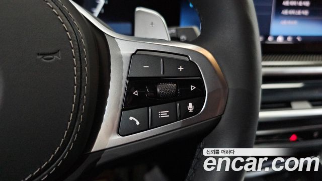 BMW X7 2026 — photo 32