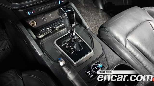 KG Mobility Rexton 2018 — photo 9