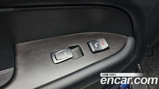 KG Mobility Rexton 2018 — photo 18