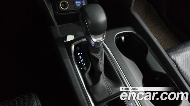 Hyundai Santafe 2019 — photo 12