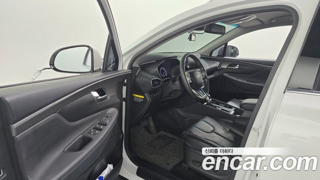 Hyundai Santafe 2019 — photo 13