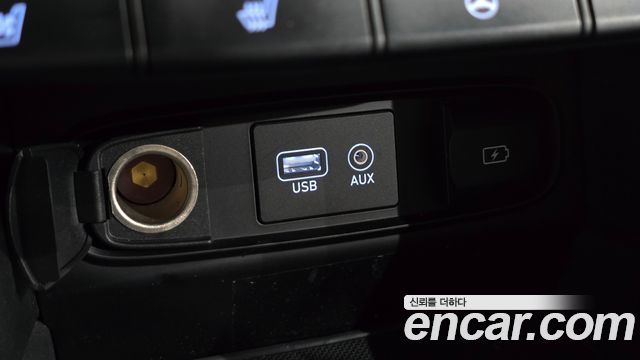 Hyundai Santafe 2019 — photo 19