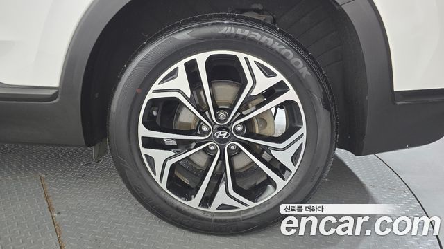 Hyundai Santafe 2019 — photo 7