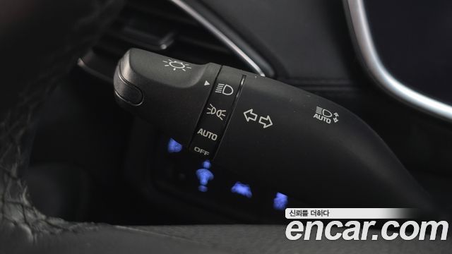 Hyundai Santafe 2019 — photo 29