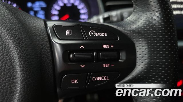 Kia Stonic 2018 — photo 30