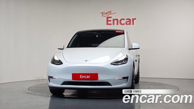 Tesla Model Y 2022 — photo 3
