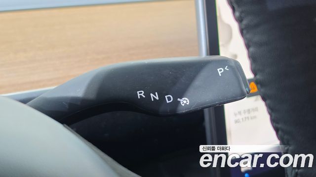 Tesla Model Y 2022 — photo 12
