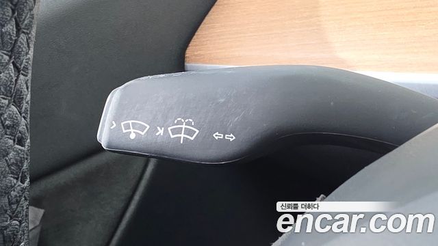 Tesla Model Y 2022 — photo 37