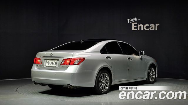 Lexus ES 2009 — photo 2