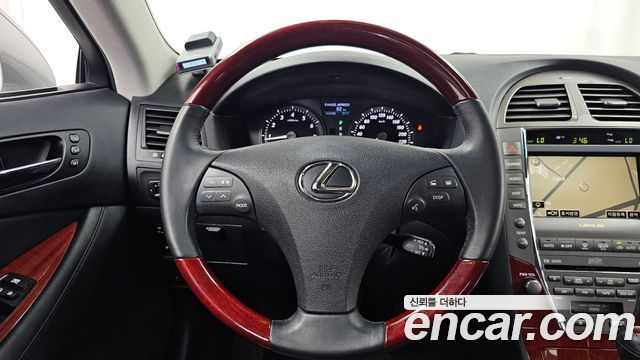 Lexus ES 2009 — photo 13