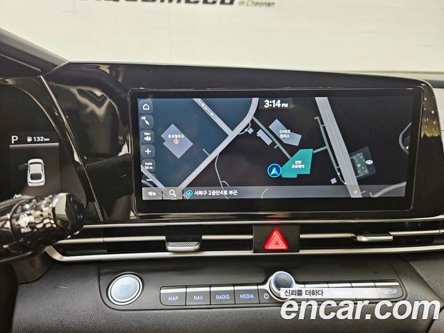 Hyundai AVANTE 2021 — photo 12
