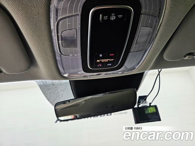 Hyundai AVANTE 2021 — photo 17