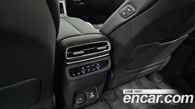 Genesis GV80 2025 — photo 24