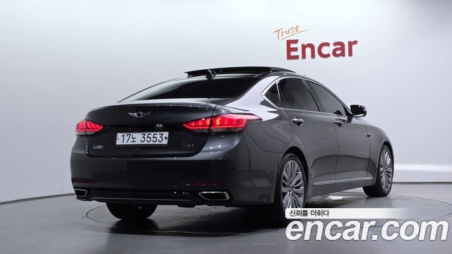 Genesis G80 2018 — photo 2