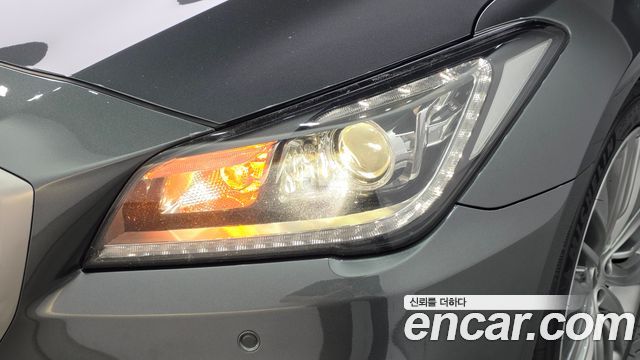 Genesis G80 2018 — photo 8