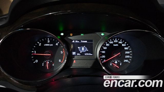 Kia Canival 2019 — photo 11