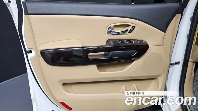 Kia Canival 2019 — photo 14
