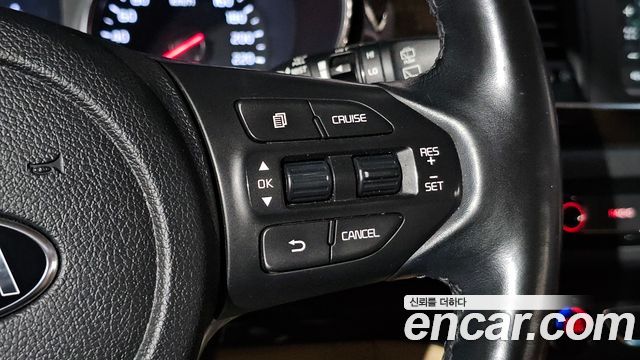 Kia Canival 2019 — photo 27
