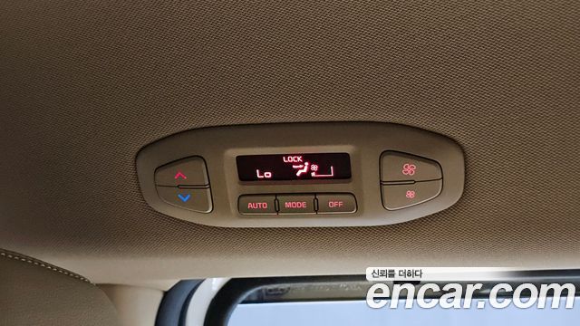 Kia Canival 2019 — photo 28