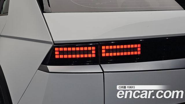 Hyundai Ioniq5 2023 — photo 9