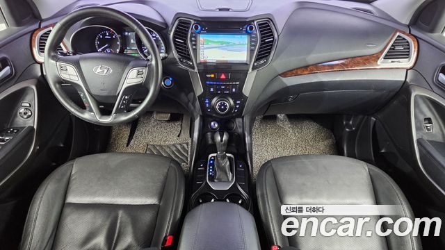 Hyundai Santafe 2016 — photo 7