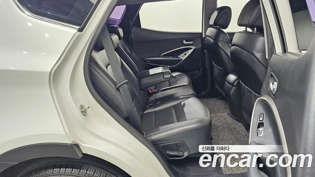 Hyundai Santafe 2016 — photo 12