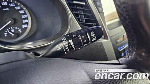 Hyundai Santafe 2016 — photo 20