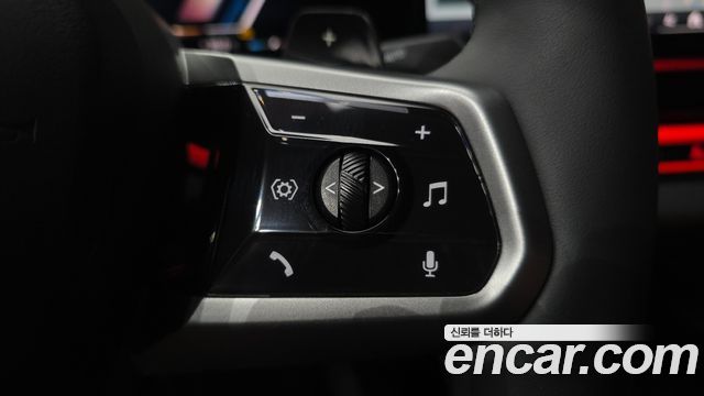 BMW 5-Series 2026 — photo 32