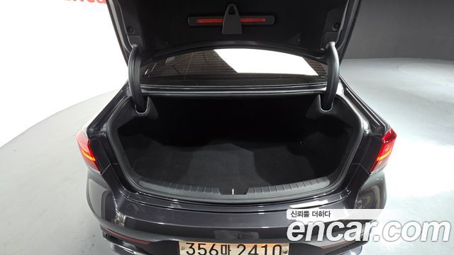 Kia K7 2020 — photo 27