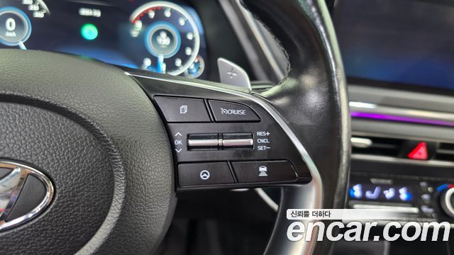 Hyundai Sonata 2020 — photo 31