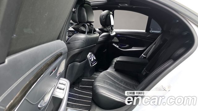 Mercedes-Benz S-Class 2016 — photo 11