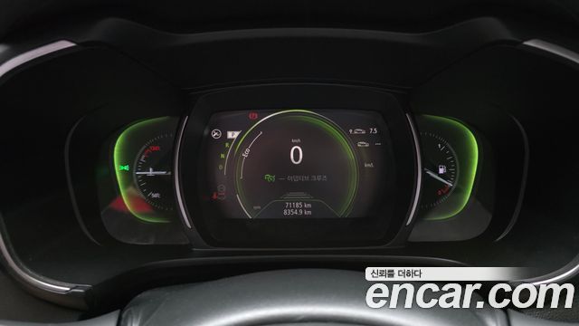 Renault Korea QM6 2022 — photo 11