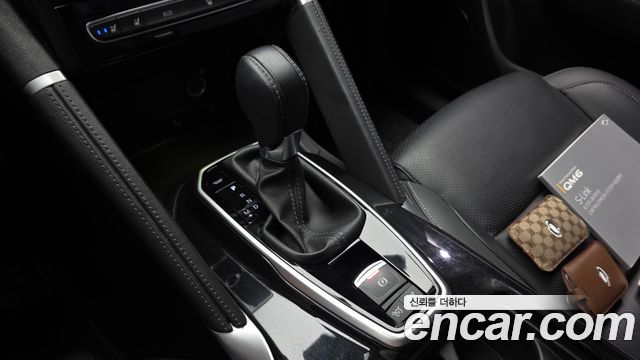 Renault Korea QM6 2022 — photo 12
