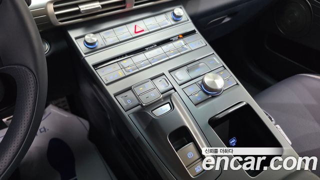 Hyundai Nexo 2023 — photo 12