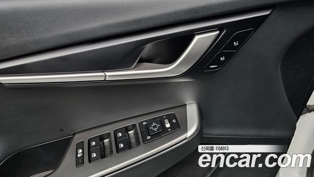 Kia EV6 2022 — photo 17