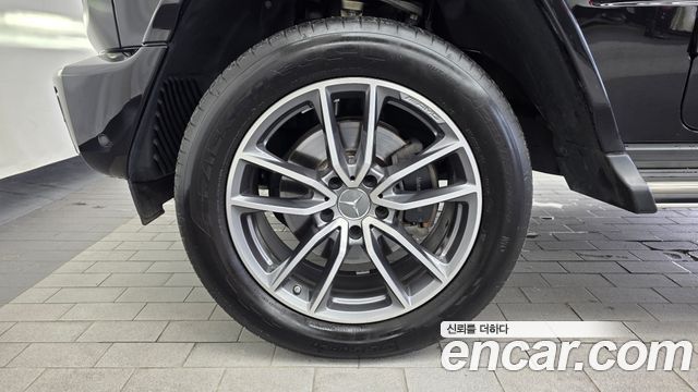 Mercedes-Benz G-Class 2025 — photo 5
