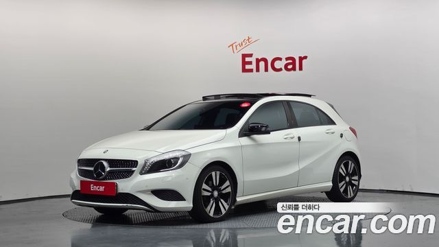 Mercedes-Benz A-Class 2015 — photo 1
