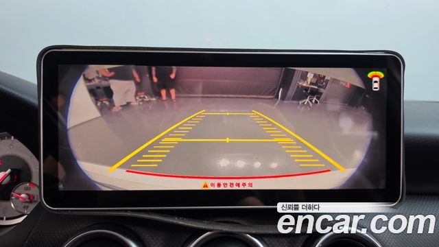 Mercedes-Benz A-Class 2015 — photo 17