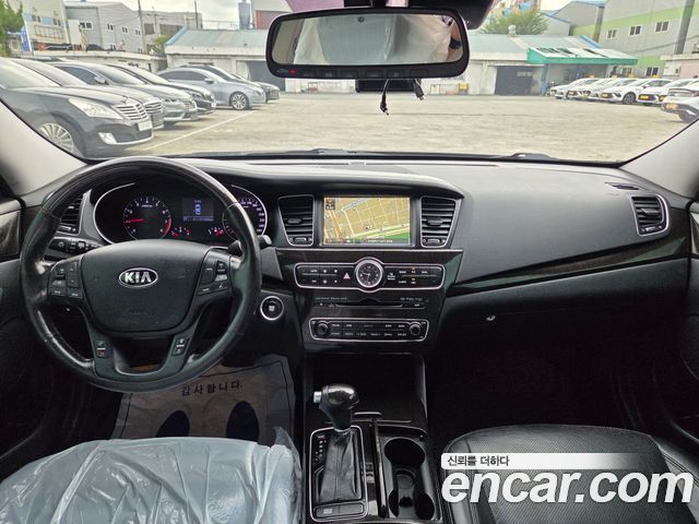 Kia K7 2013 — photo 9