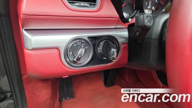 Porsche 718 2019 — photo 23