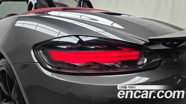 Porsche 718 2019 — photo 9
