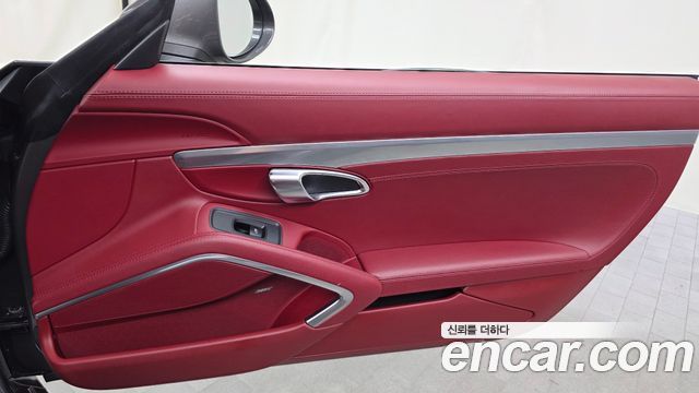 Porsche 718 2019 — photo 14