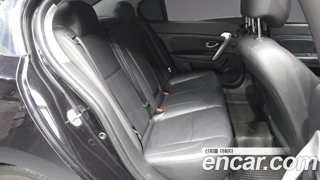 Renault Korea SM5  2017 — photo 17