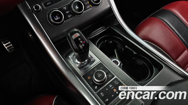 Land Rover Range Rover Sport 2016 — photo 9