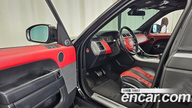 Land Rover Range Rover Sport 2016 — photo 10