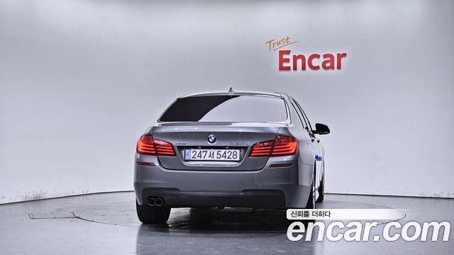 BMW 5-Series 2016 — photo 4