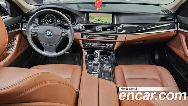 BMW 5-Series 2016 — photo 7