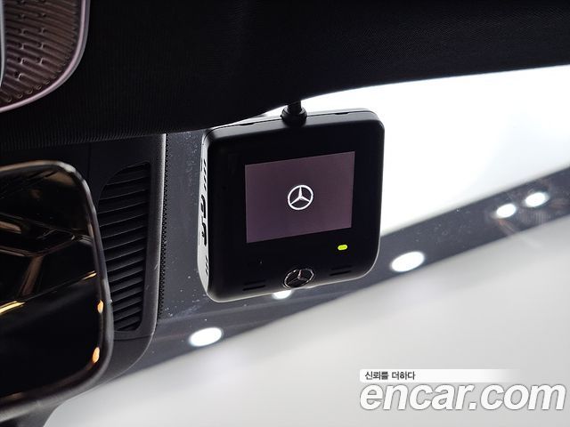 Mercedes-Benz EQS 2022 — photo 11